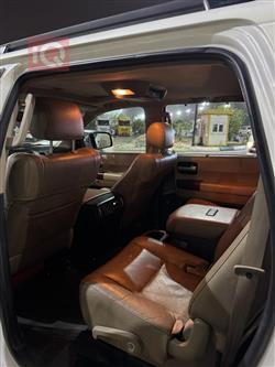 Toyota Sequoia